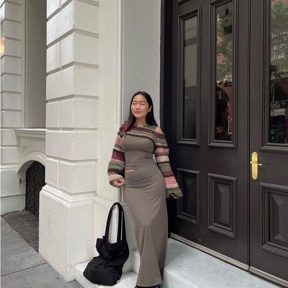 Meet your Posher, Alexis - Picture 1 of 1